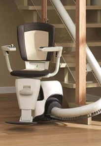 Thyssen Flow II Curved Stairlift